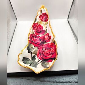 DECOUPAGE HUGE OYSTER SHELL